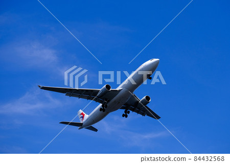Airplane / China Eastern Airlines Airplane / China Eastern Airlines 84432568