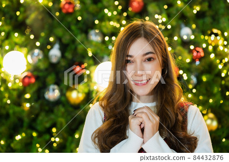 woman with Christmas tree, x-mas celebrating woman with Christmas tree, x-mas celebrating 84432876