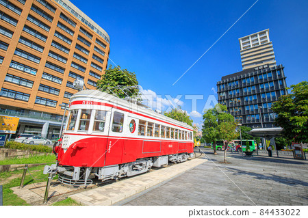 岐阜市岐阜站前廣場名鐵Mo 510保存車輛和電車站遺址 84433022