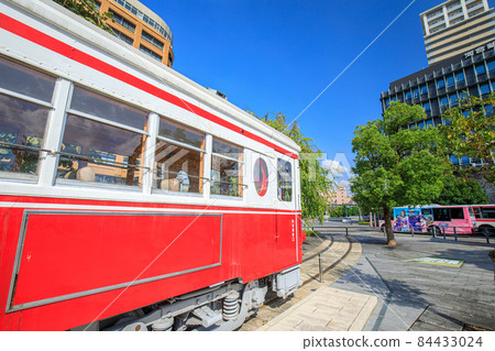 岐阜市岐阜站前廣場名鐵Mo 510保存車輛和電車站遺址 84433024