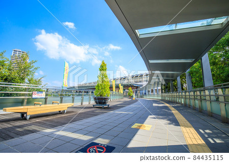 Gifu City Gifu Station building, pedestrian deck, Nagara River Ukai motif bench and planting 84435115
