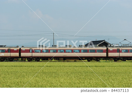 北陸本線 石戶-福岡 JR 西 489 系列 H04 組織(金澤)⑥ 毛葉 489-22 海邊 北陸本線 石戶-福岡 JR 西 489 系列 H04 組織(金澤)⑥ 毛葉 489-22 海邊 84437113