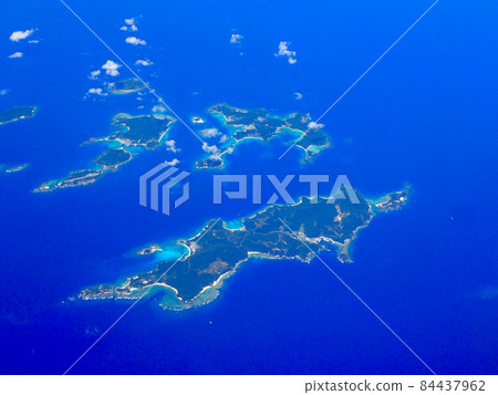 慶良間群島上空 慶良間群島上空 84437962