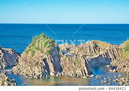 [Tateiwa (from the Taisei Kofungun Observatory)] Takeno, Tango-cho, Kyotango City, Kyoto Prefecture 84438421