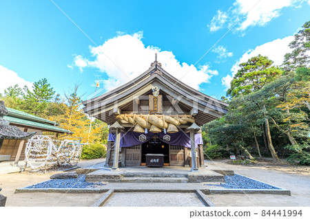 Hakuto Shrine in Autumn, Tottori City, Tottori Prefecture Hakuto Shrine in Autumn, Tottori City, Tottori Prefecture 84441994