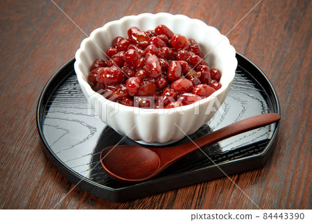 煮沸的淺月 84443390
