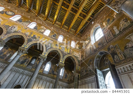 cathedral of monreale in sicily. cathedral of monreale in sicily. 84445301