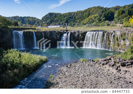 Waterfall of Hatassiri 84447735
