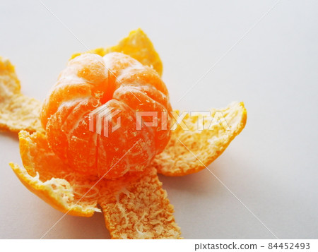 Peeled oranges Peeled oranges 84452493