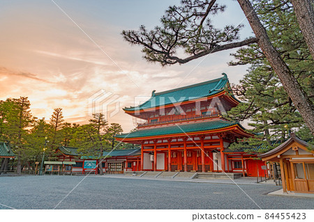 Kyoto Heian Jingu Otenmon 84455423