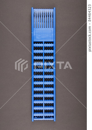 One green hair extender stops 84464323