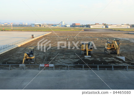 建設中的宮崎三角梅機場 84465080