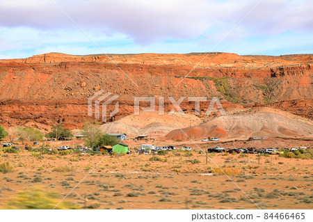 美洲原住民定居點(納瓦霍人)分散在美國亞利桑那州各地 美洲原住民定居點(納瓦霍人)分散在美國亞利桑那州各地 84466465