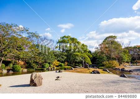 Japanese garden in the autumn Osaka Expo Park Japanese garden in the autumn Osaka Expo Park 84469880