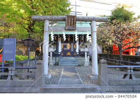 Kanda Shrine (Kanda Myojin) Kotohira Okami / Mishuku Inari Shrine Kanda Shrine (Kanda Myojin) Kotohira Okami / Mishuku Inari Shrine 84470584