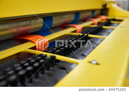 Automatic industrial line for washing and cleaning carpets 84475205
