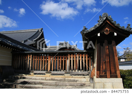 Myoshinji Temple 84475755