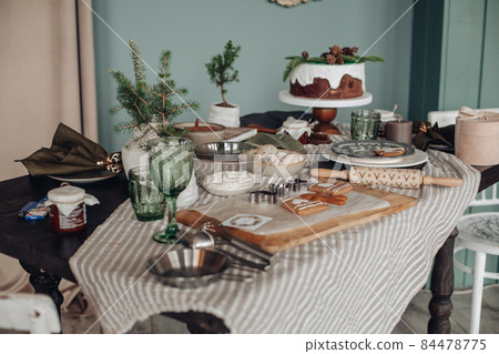 Beautiful room with Christmas decorations Beautiful room with Christmas decorations 84478775