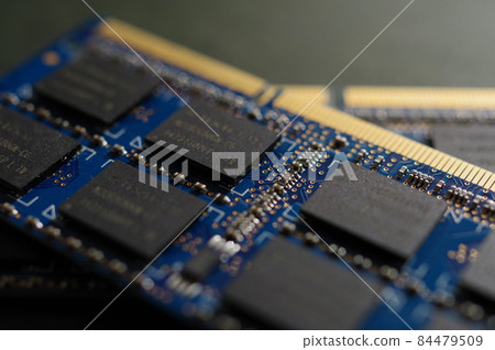 Computer memory (semiconductor, storage component, board) 84479509