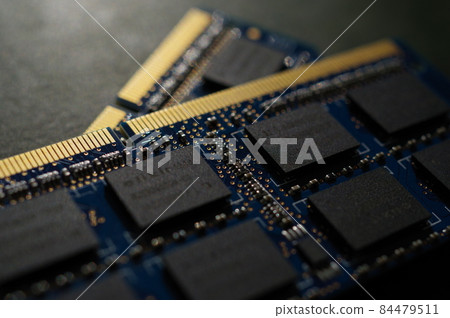 Computer memory (semiconductor, storage component, board) 84479511