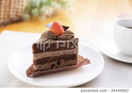 Chocolate cake  84480062