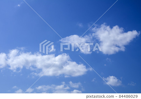 藍天和雲彩 藍天和雲彩 84486029