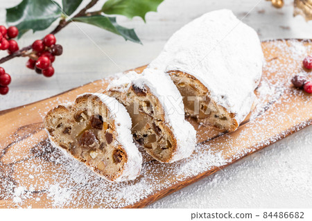 德式聖誕蛋糕 84486682