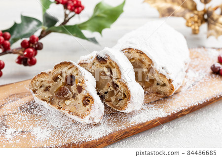 德式聖誕蛋糕 德式聖誕蛋糕 84486685