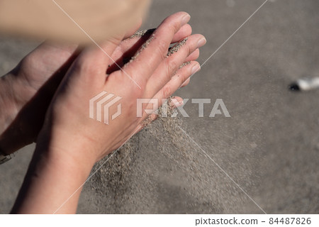 Smooth sandy beach Smooth sandy beach 84487826