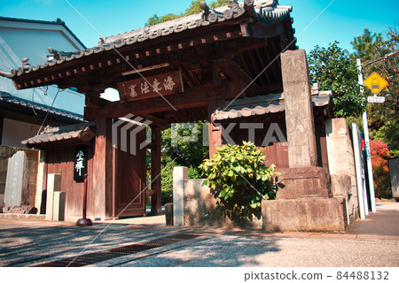 Inferior Inari shrine Inferior Inari shrine 84488132