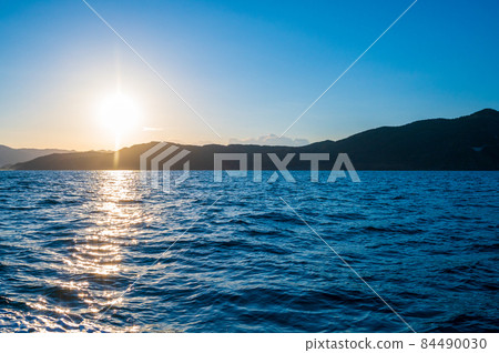 Wajima Fishing Port, Ishikawa Prefecture-Off the coast of Wajima, a view from a fishing boat, taken in mid-November Wajima Fishing Port, Ishikawa Prefecture-Off the coast of Wajima, a view from a fishing boat, taken in mid-November 84490030