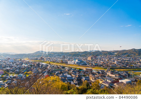 從土岐市區眺望,高山城遺址<岐阜縣土岐市> 從土岐市區眺望,高山城遺址<岐阜縣土岐市> 84490086