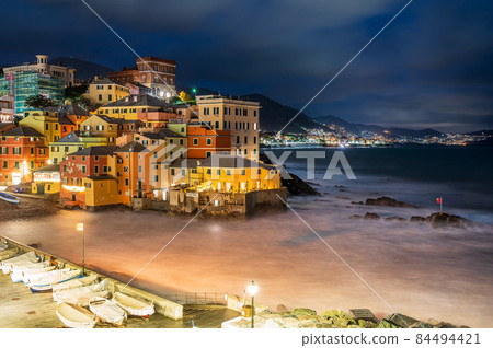 Night view of Boccadasse 84494421