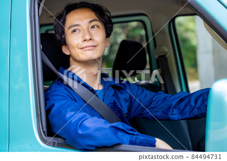 In-car inspection male business In-car inspection male business 84494731
