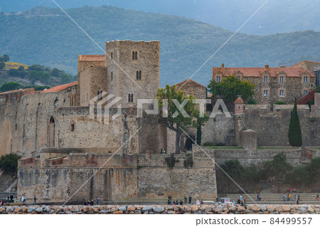 Old town of Collioure, France, a popular resort town on Mediterranean sea Old town of Collioure, France, a popular resort town on Mediterranean sea 84499557