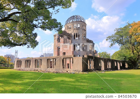 [Hiroshima Prefecture] Atomic Bomb Dome (World Cultural Heritage) 84503670