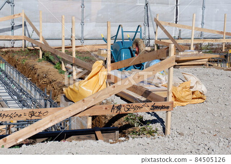 Foundation construction site Foundation construction site 84505126