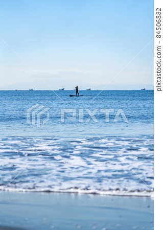 【神奈川】江之島海中的立式單槳衝浪 【神奈川】江之島海中的立式單槳衝浪 84506882