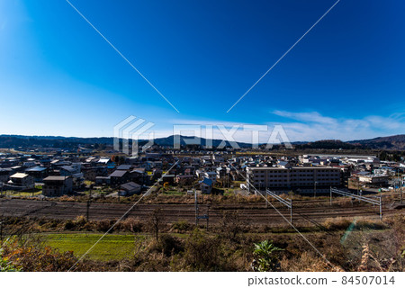 新潟縣長岡市川口(越後-川口)的街景(當地花園城市的圖像) 新潟縣長岡市川口(越後-川口)的街景(當地花園城市的圖像) 84507014