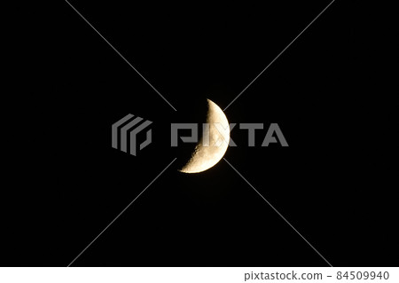 Hakushu-cho, Hokuto-shi, Moon age 5.2 Thin moon 84509940