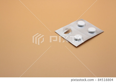 用過的藥丸 84518804