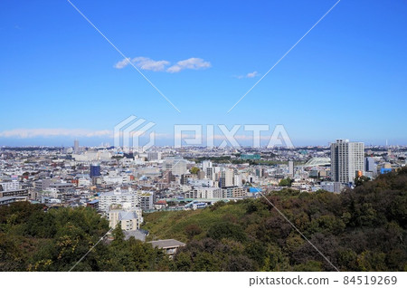 從生田綠地/增形山展望台眺望（登戶/埼玉地區） 84519269