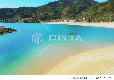 [Yamaguchi Prefecture] Beautiful sea Suo-Oshima 84523776