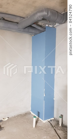 Construction. Woodwork. Construction site. Interior decoration. New construction. 84524790