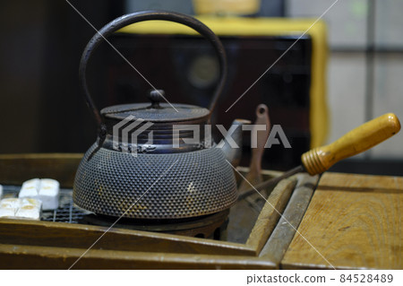 鐵瓶 鐵瓶 84528489