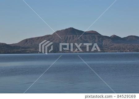 Lake Toya and Mt. Usu (Toyako Town, Hokkaido) Lake Toya and Mt. Usu (Toyako Town, Hokkaido) 84529169