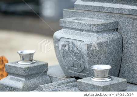 Tomb water bowl and flower stand 84533534