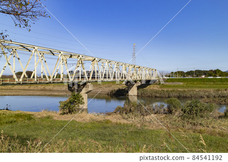 渡瀨瀨川上的東武日光雷大橋(To木縣To木市藤岡市附近) 渡瀨瀨川上的東武日光雷大橋(To木縣To木市藤岡市附近) 84541192
