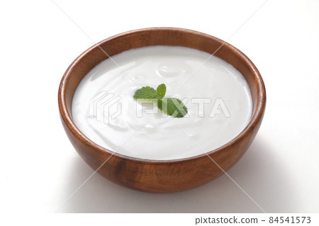 Yogurt  Yogurt  84541573