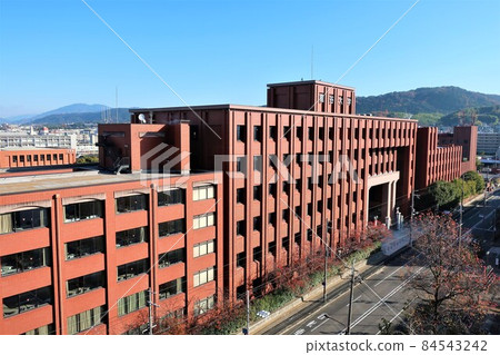 龍谷大學 龍谷大學 84543242